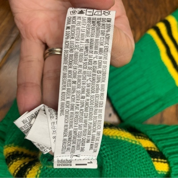 Disney x forever 21 Pete striped sweater - Picture 4 of 7